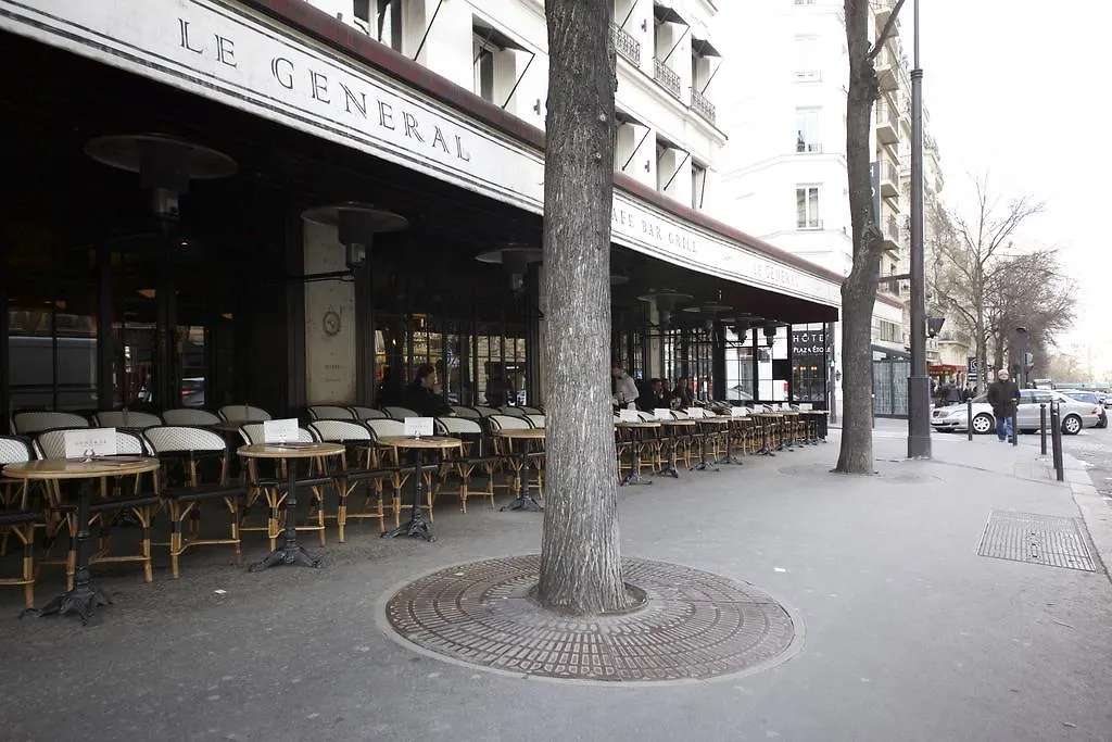 Private - Champs-elysees パリ